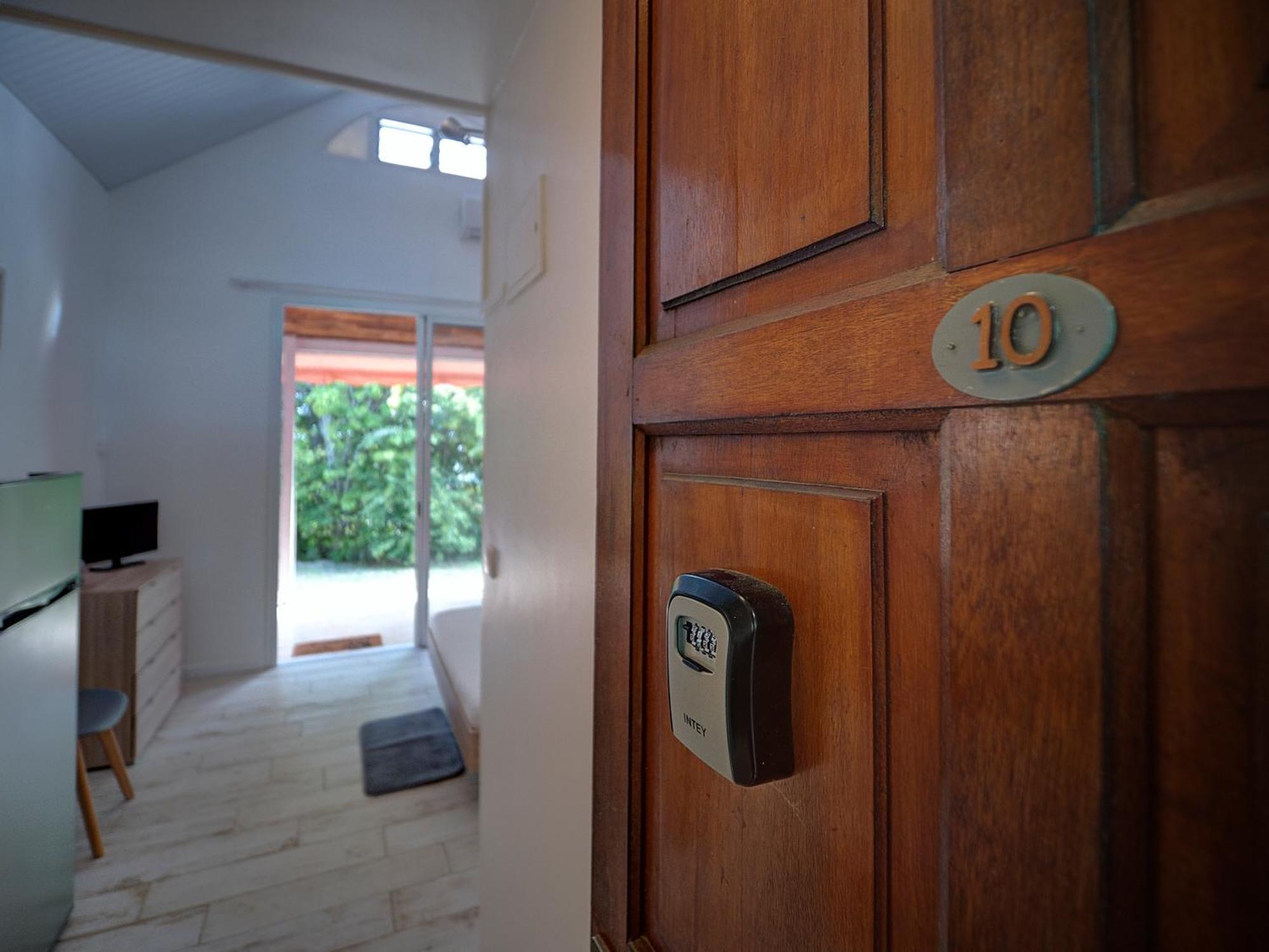 Residence Ti'Keol - Appartements Avec Terrasse 2 A 4 Personnes, Piscine Sainte-Anne Eksteriør billede
